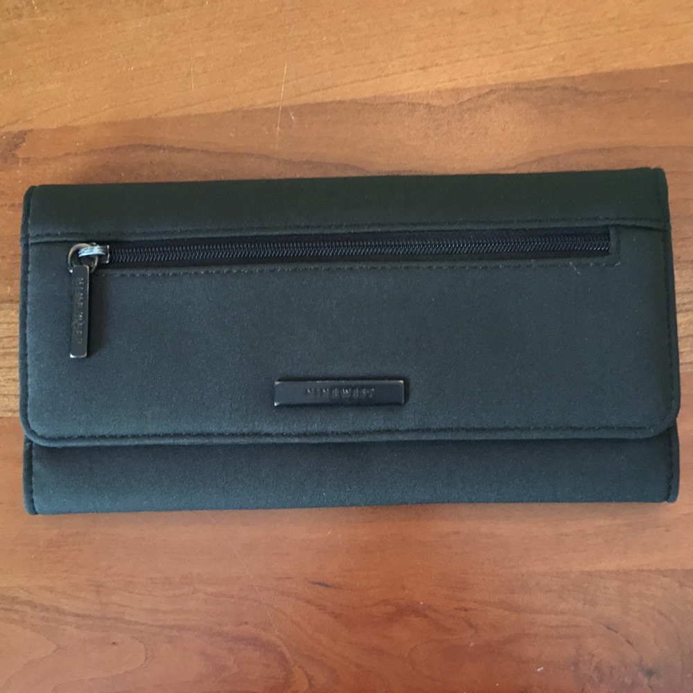 NINE WEST Brown Neoprene Wallet EUC